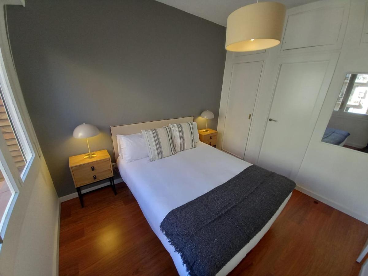 Апартаменти Live Like A Local In Bcn Барселона Екстер'єр фото